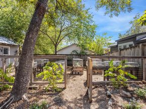 1405 Oxford Ave, Austin TX 78704