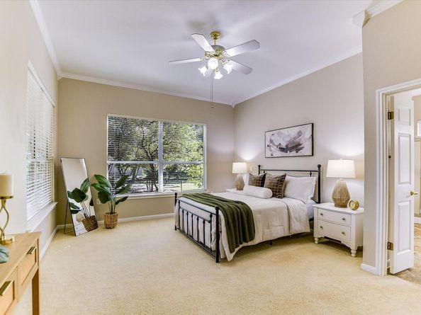 105 Goodwater ST, Georgetown TX 78633