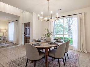 7208 Gentle Oak DR, Austin TX 78749
