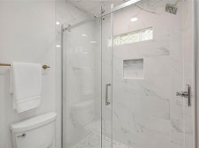 12706 Heinemann DR, Austin TX 78727
