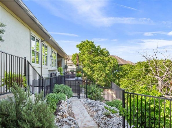 2501 Woodbine CIR, Georgetown TX 78628