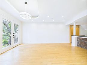 1501 Barton Springs RD 222, Austin TX 78704