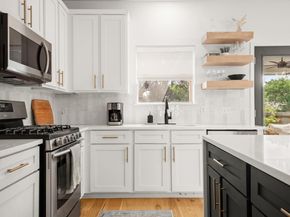 8809 Lanna Bluff LOOP, Austin TX 78749