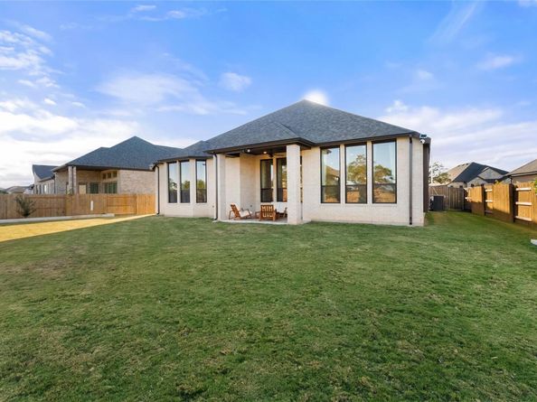 1408 Francesca Arden WAY, Leander TX 78641