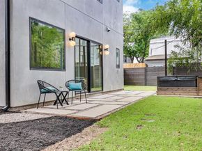 107 W Johanna ST C, Austin TX 78704