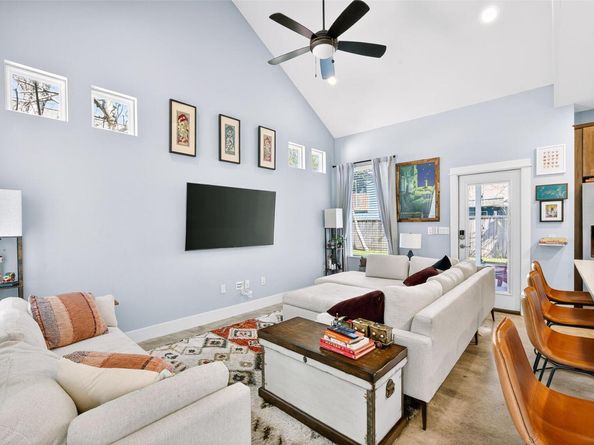 4917 Sunset TRL A, Austin TX 78745