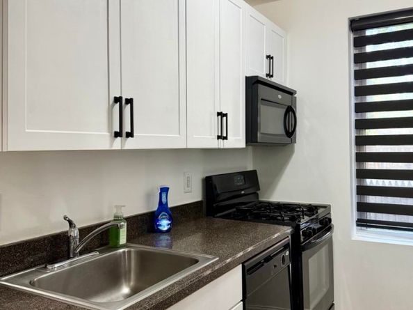 15 Broadway 104, Bayonne NJ 07002