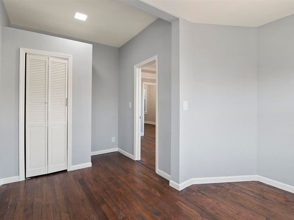 149 Wegman Parkway, Jersey City NJ 07305