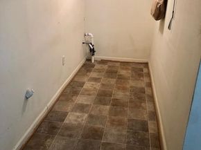 9114 Smith Ave, North Bergen NJ 07047