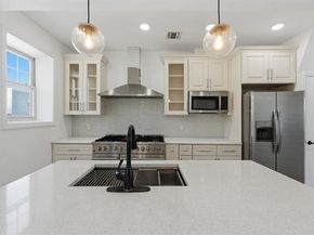 1525 38th St, North Bergen NJ 07047