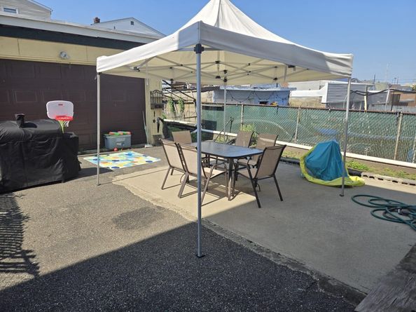 1511 76th St, North Bergen NJ 07047