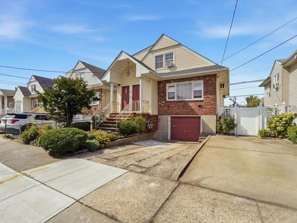 81 Country Village Rd, Jersey City NJ 07305