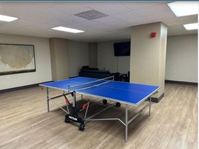 238 Harmon Cove Tower, Secaucus NJ 07094