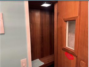 238 Harmon Cove Tower, Secaucus NJ 07094