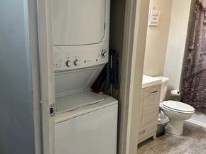 238 Harmon Cove Tower, Secaucus NJ 07094