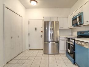 75 Liberty Ave C3, Jersey City NJ 07306