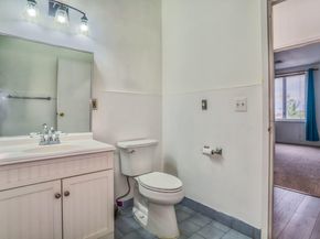 75 Liberty Ave C3, Jersey City NJ 07306