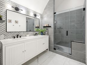 1101 Bloomfield St B, Hoboken NJ 07030