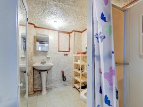 294 Lembeck Ave, Jersey City NJ 07305