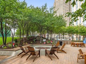 77 Hudson St 2303, Jersey City NJ 07302