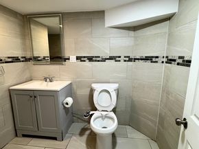 84 Country Village Rd, Jersey City NJ 07305-1242
