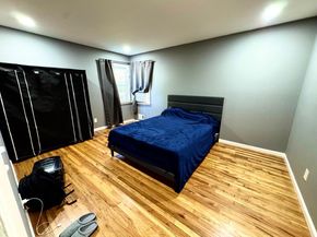 84 Country Village Rd, Jersey City NJ 07305-1242