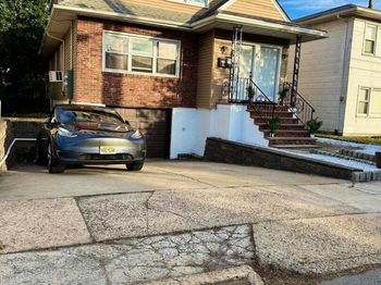84 Country Village Rd