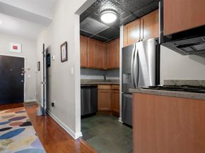 187 Wayne St C405, Jersey City NJ 07302