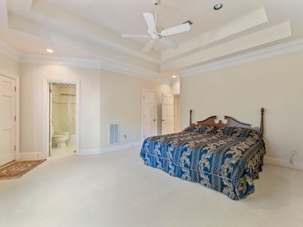 2907 Cedar Woods Place, Houston TX 77068