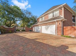 2907 Cedar Woods Place, Houston TX 77068