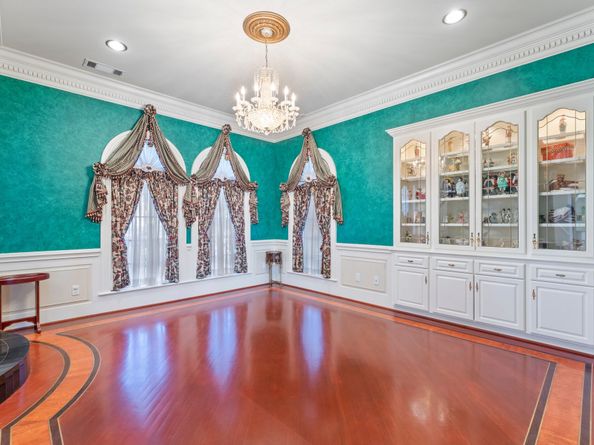 2907 Cedar Woods Place, Houston TX 77068
