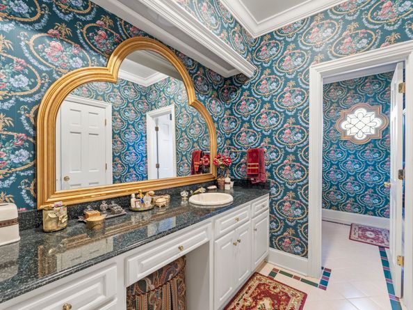 2907 Cedar Woods Place, Houston TX 77068