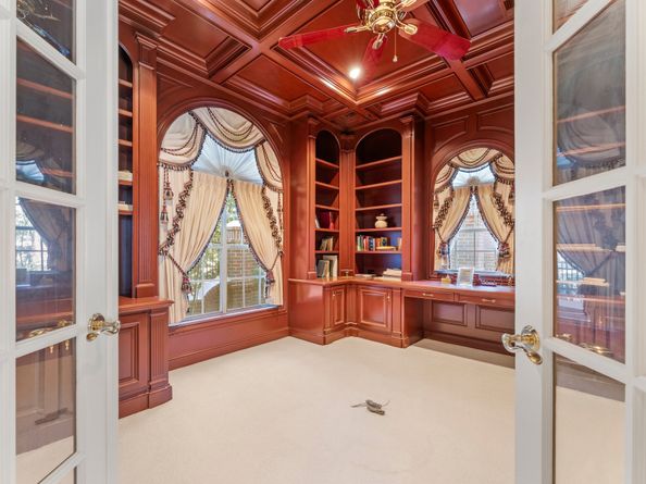 2907 Cedar Woods Place, Houston TX 77068