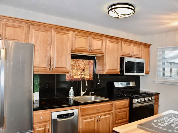 1529 Wirt Road 27, Houston TX 77055