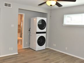 1529 Wirt Road 27, Houston TX 77055