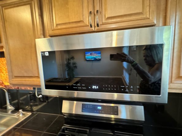 1529 Wirt Road 27, Houston TX 77055