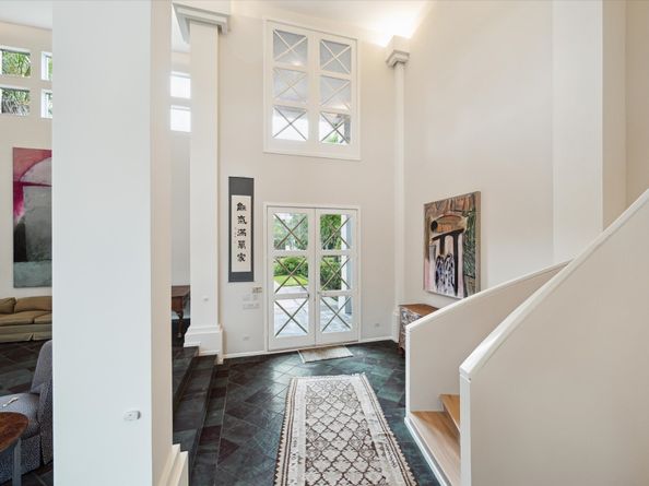 2016 Milford Street, Houston TX 77098