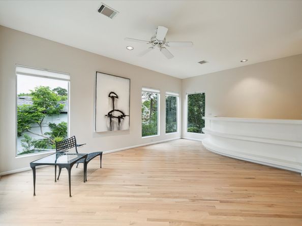 2016 Milford Street, Houston TX 77098