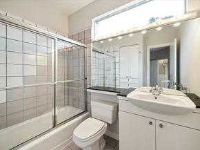 2016 Milford Street, Houston TX 77098