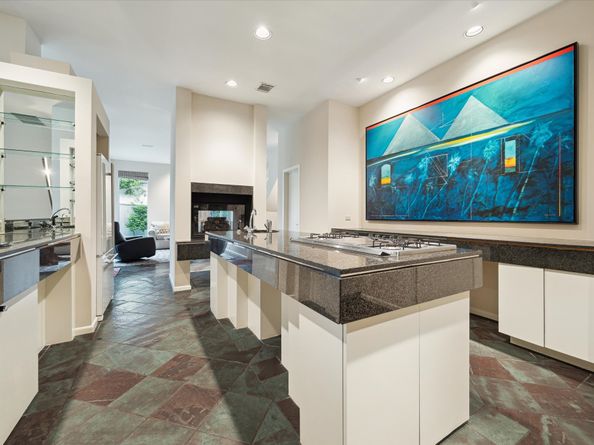 2016 Milford Street, Houston TX 77098