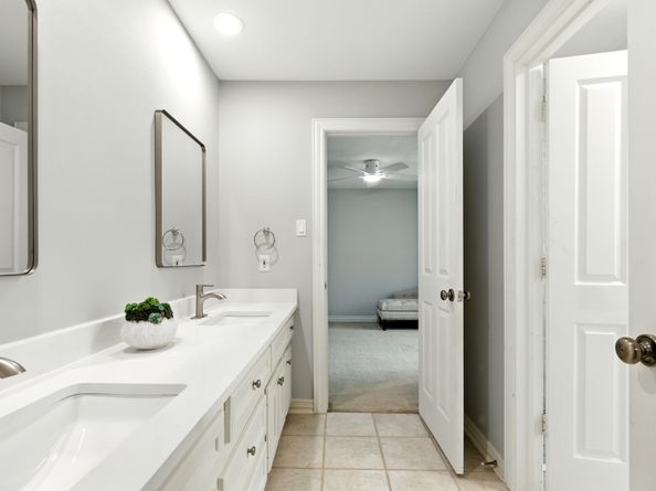 38 King Pine Court, The Woodlands TX 77382