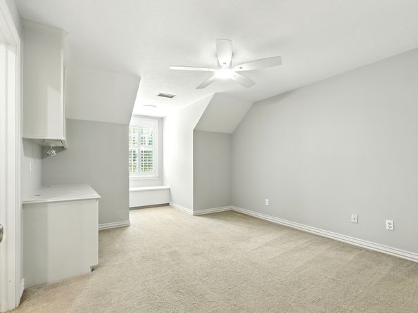 38 King Pine Court, The Woodlands TX 77382