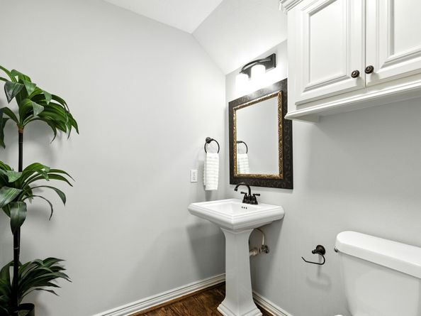 38 King Pine Court, The Woodlands TX 77382