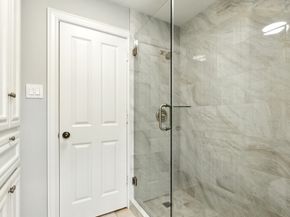 38 King Pine Court, The Woodlands TX 77382