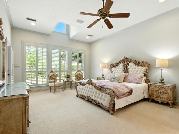 38 King Pine Court, The Woodlands TX 77382