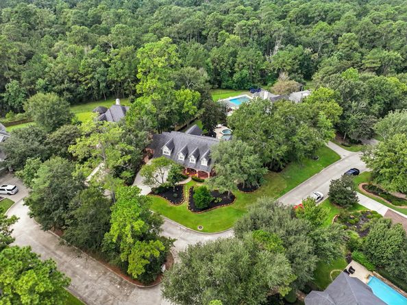 38 King Pine Court, The Woodlands TX 77382
