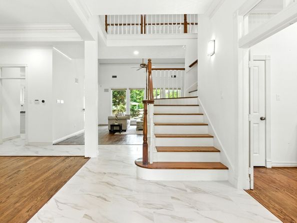 38 King Pine Court, The Woodlands TX 77382