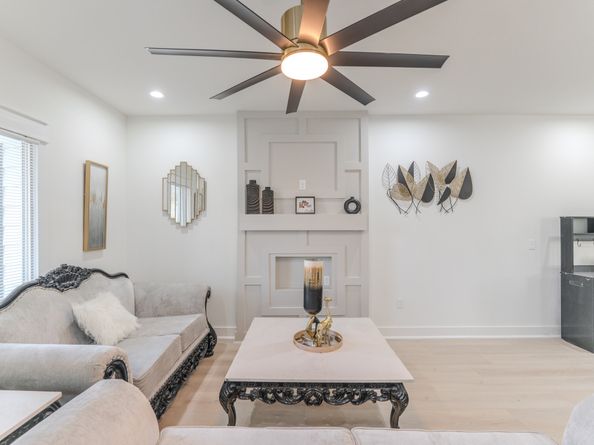 19539 Dunbar Avenue, Houston TX 77338