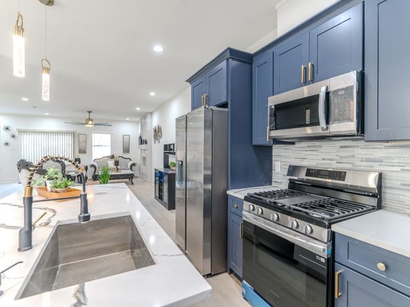 19539 Dunbar Avenue, Houston TX 77338