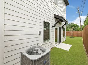 5003 Yesenia Palm Street, Houston TX 77021